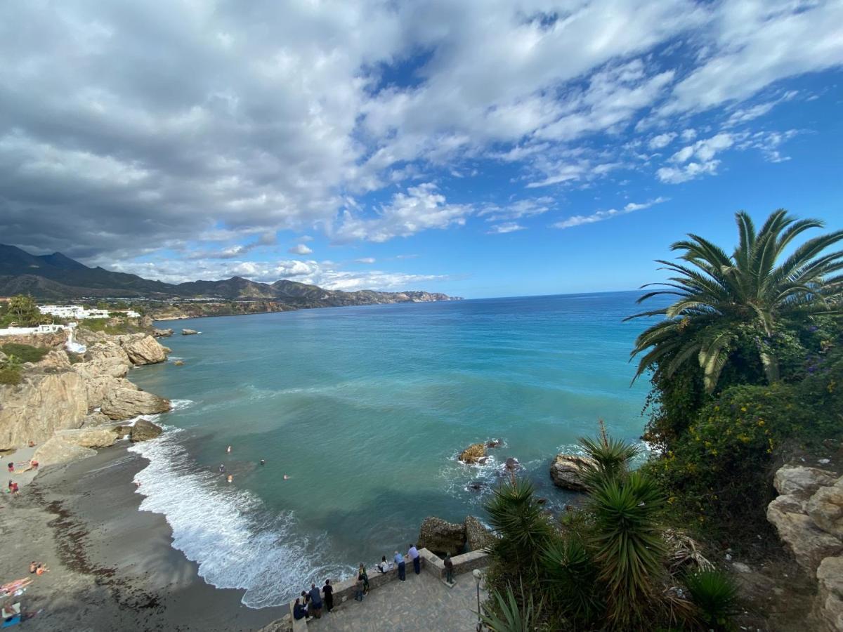 New Townhouse In The Heart Of Nerja With Jacuzzi别墅 外观 照片