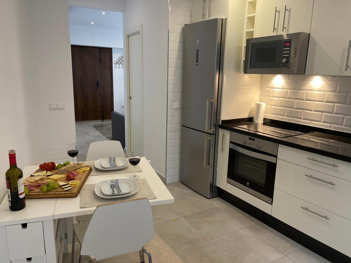 New Townhouse In The Heart Of Nerja With Jacuzzi别墅 外观 照片