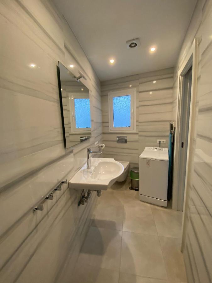 New Townhouse In The Heart Of Nerja With Jacuzzi别墅 外观 照片