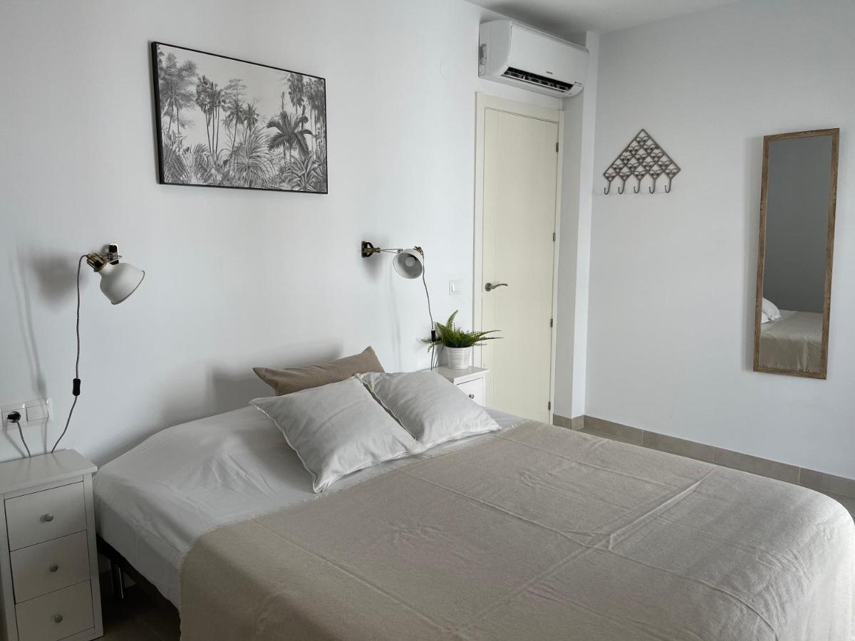 New Townhouse In The Heart Of Nerja With Jacuzzi别墅 外观 照片