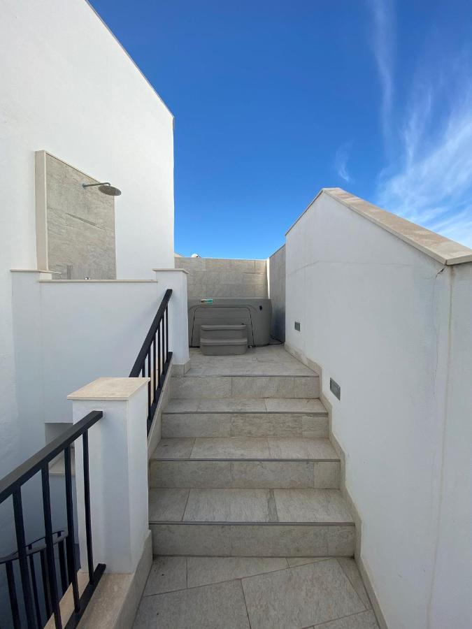 New Townhouse In The Heart Of Nerja With Jacuzzi别墅 外观 照片